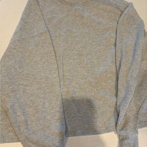 Abercrombie & Fitch Light Gray Ribbed Crewneck Sweater